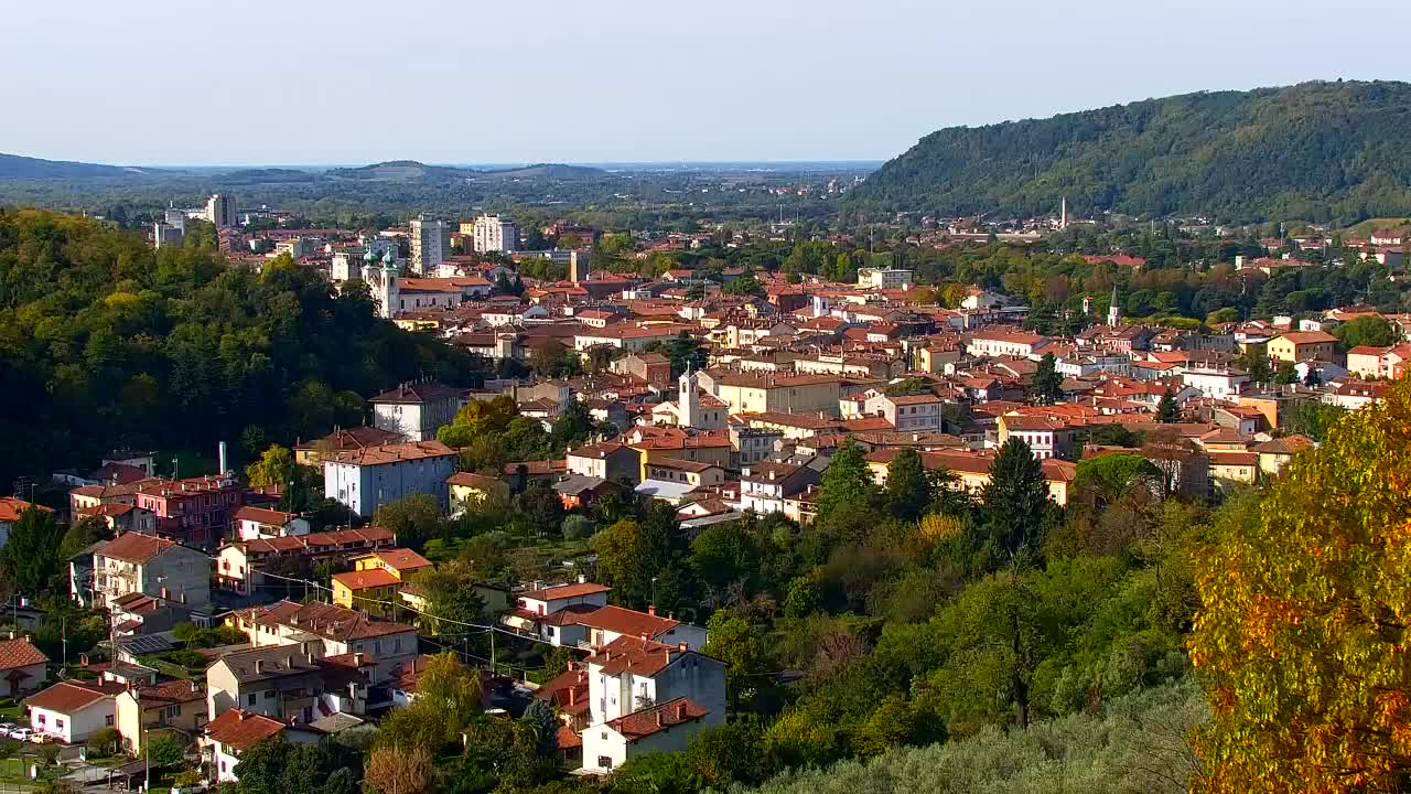 Nova Gorica i Gorica: Prekrasan Pogled iz Franjevačkog Samostana Kostanjevica