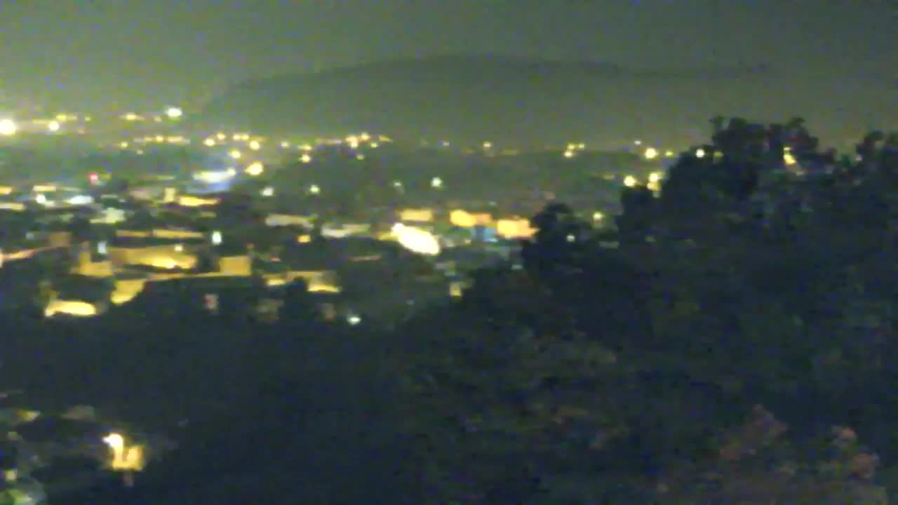 Nova Gorica e Gorizia: Panorama Mozzafiato dal Convento Francescano di Castagnevizza