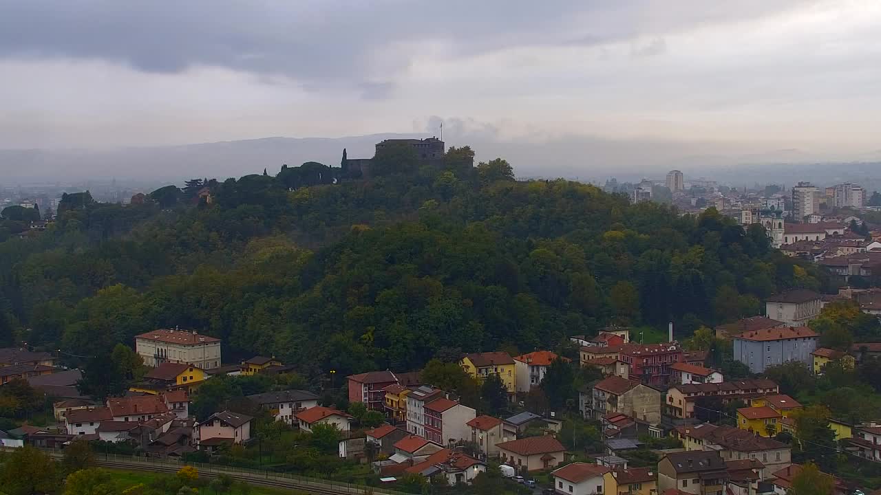 Nova Gorica e Gorizia: Panorama Mozzafiato dal Convento Francescano di Castagnevizza