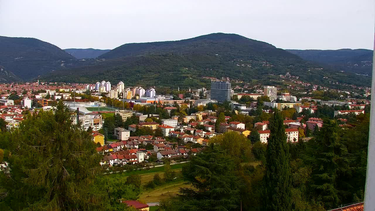 Nova Gorica i Gorica: Prekrasan Pogled iz Franjevačkog Samostana Kostanjevica