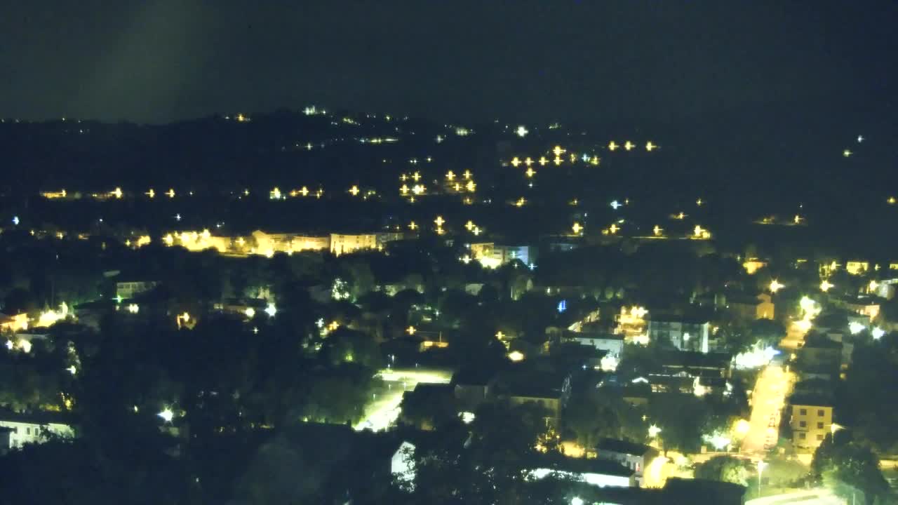 Nova Gorica e Gorizia: Panorama Mozzafiato dal Convento Francescano di Castagnevizza