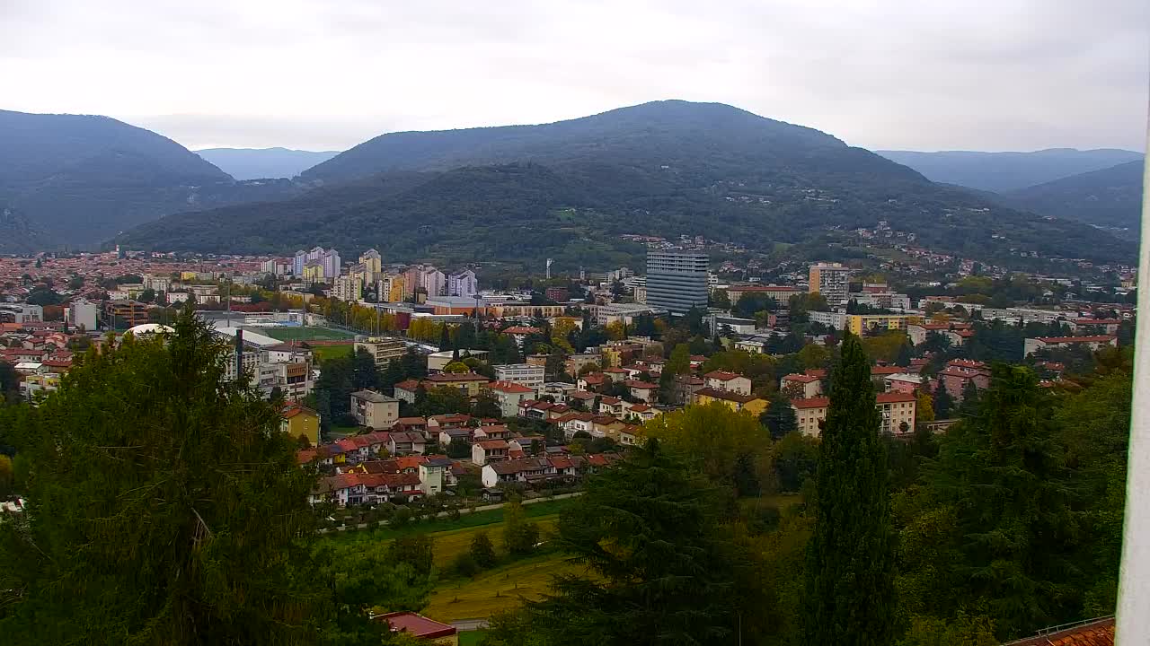 Nova Gorica e Gorizia: Panorama Mozzafiato dal Convento Francescano di Castagnevizza
