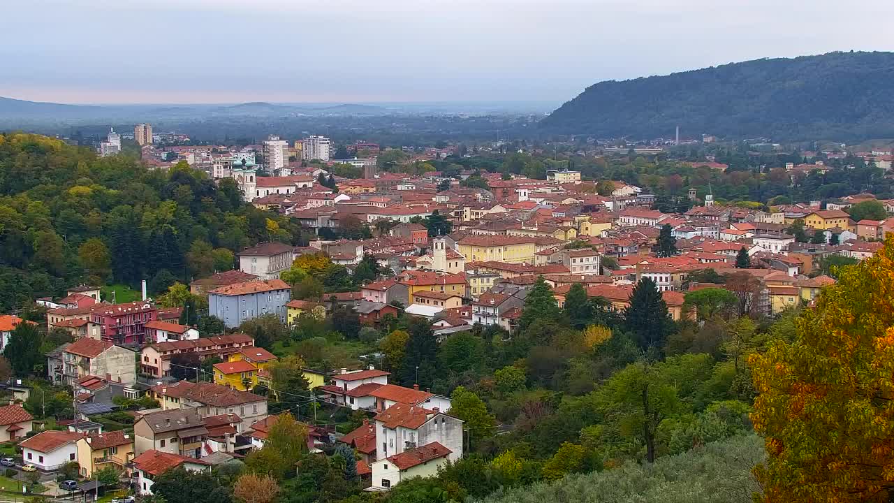 Nova Gorica e Gorizia: Panorama Mozzafiato dal Convento Francescano di Castagnevizza