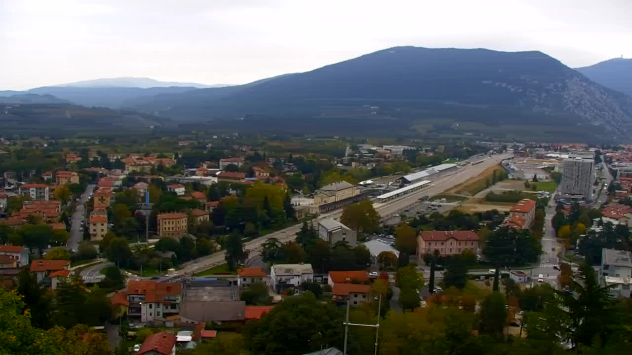 Nova Gorica und Görz: Atemberaubende Aussicht vom Franziskanerkloster Kostanjevica
