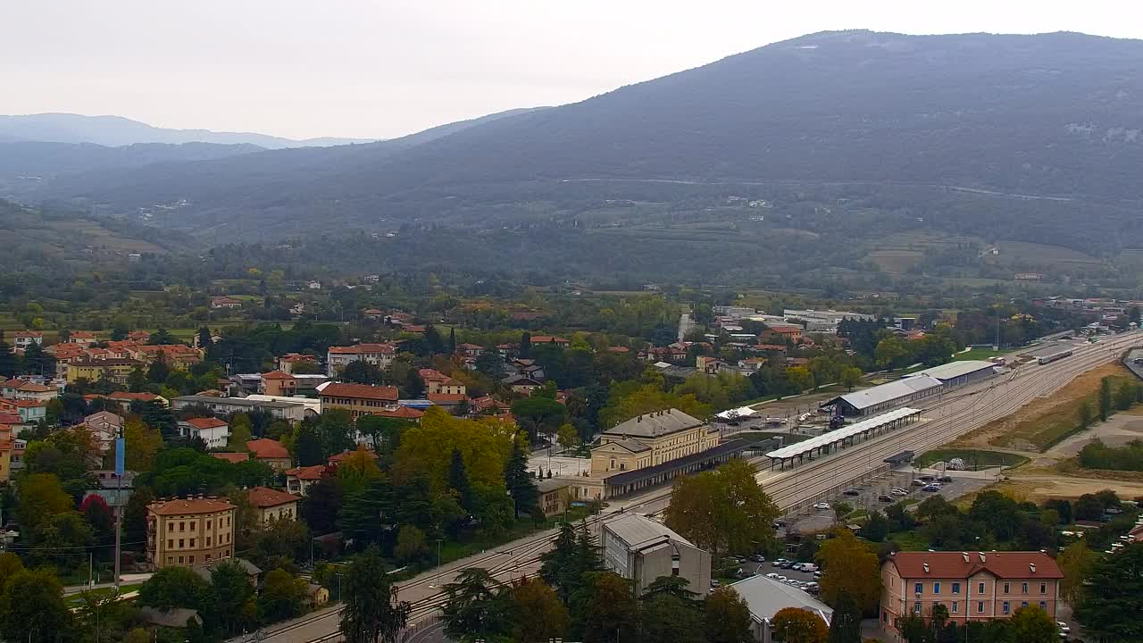 Nova Gorica e Gorizia: Panorama Mozzafiato dal Convento Francescano di Castagnevizza