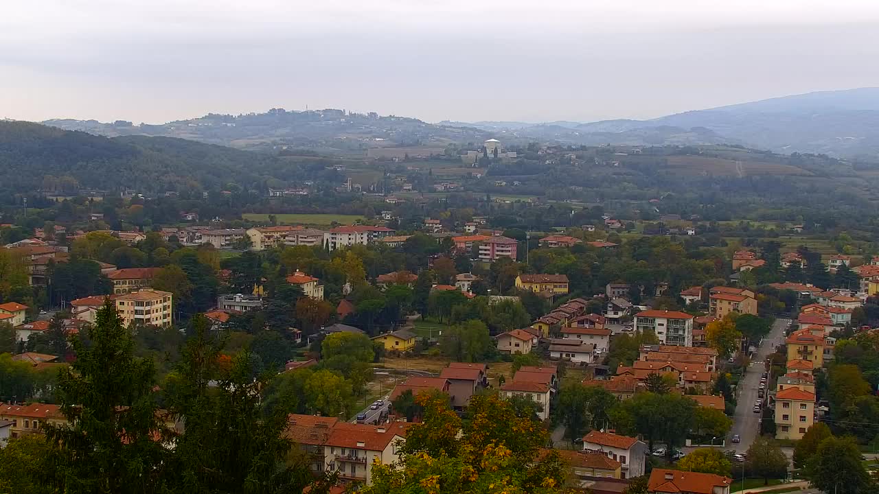 Nova Gorica i Gorica: Prekrasan Pogled iz Franjevačkog Samostana Kostanjevica