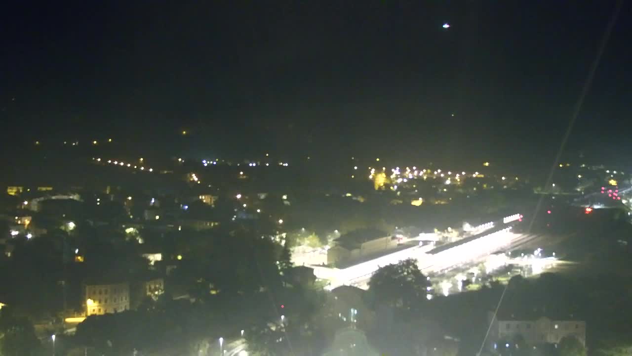 Nova Gorica e Gorizia: Panorama Mozzafiato dal Convento Francescano di Castagnevizza