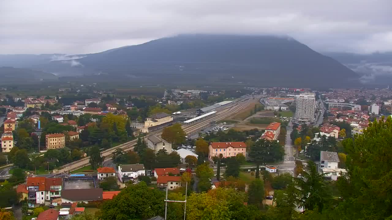 Nova Gorica i Gorica: Prekrasan Pogled iz Franjevačkog Samostana Kostanjevica