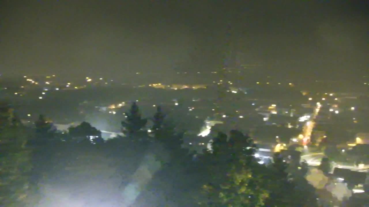 Nova Gorica e Gorizia: Panorama Mozzafiato dal Convento Francescano di Castagnevizza