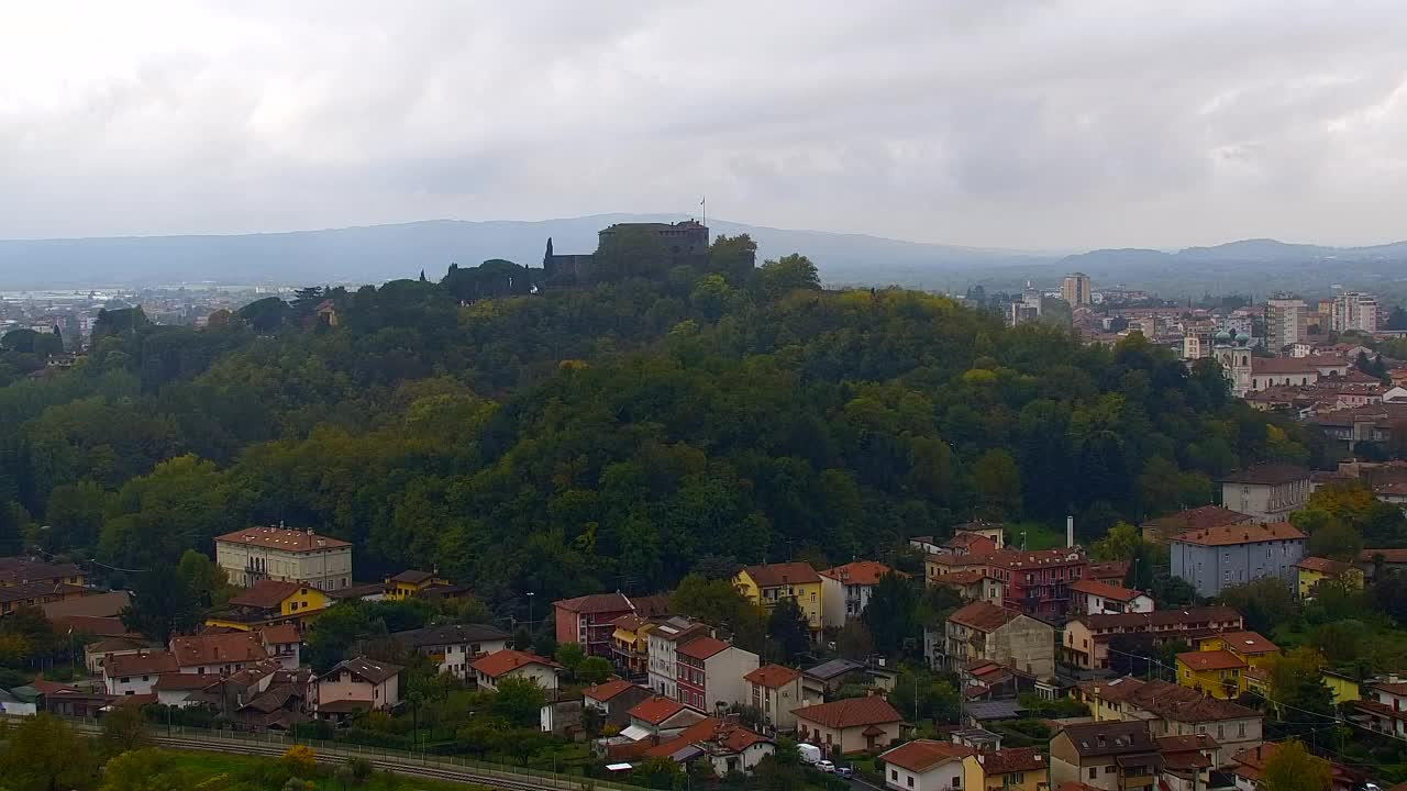 Nova Gorica e Gorizia: Panorama Mozzafiato dal Convento Francescano di Castagnevizza