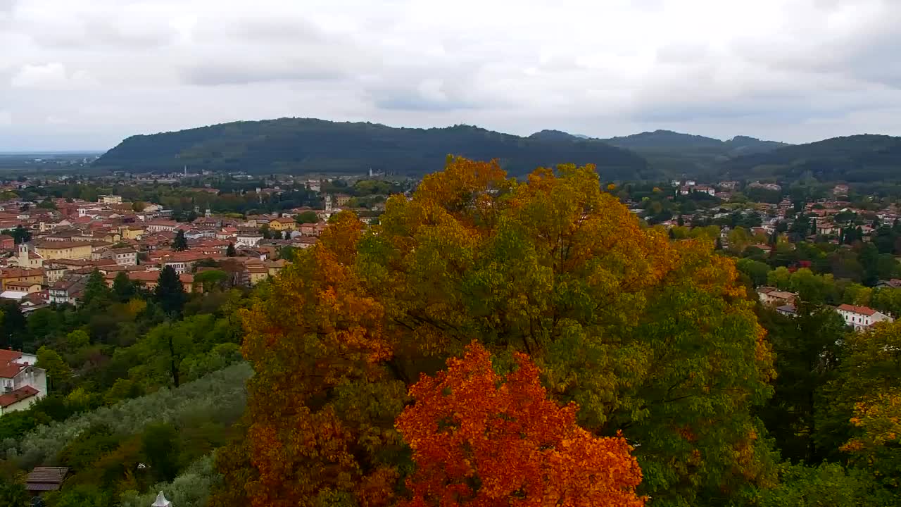 Nova Gorica i Gorica: Prekrasan Pogled iz Franjevačkog Samostana Kostanjevica