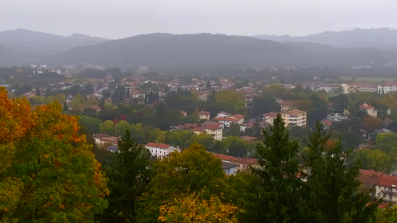 Nova Gorica y Gorizia: Impresionantes Vistas desde el Monasterio Franciscano de Kostanjevica