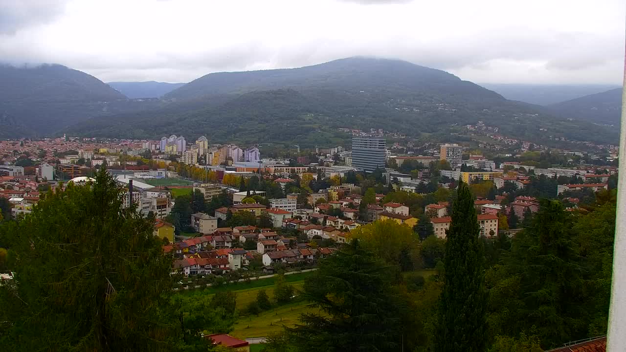Nova Gorica y Gorizia: Impresionantes Vistas desde el Monasterio Franciscano de Kostanjevica