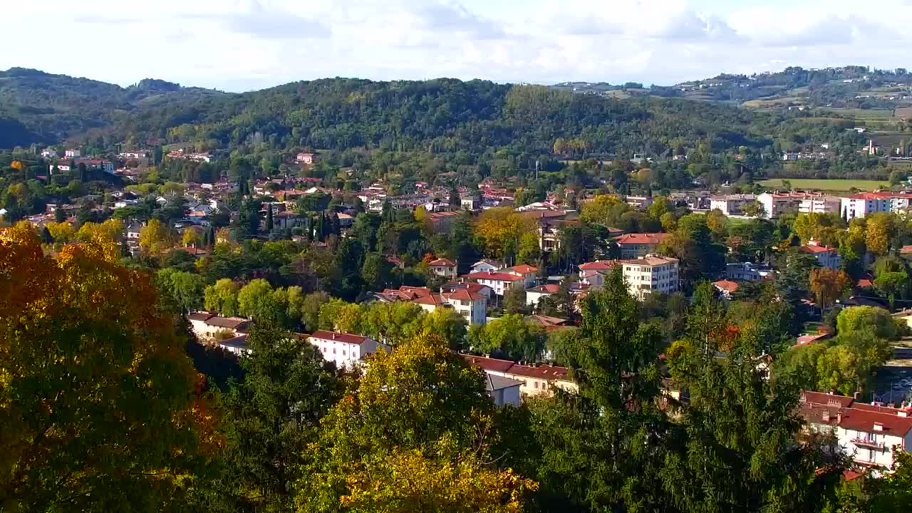 Nova Gorica e Gorizia: Panorama Mozzafiato dal Convento Francescano di Castagnevizza