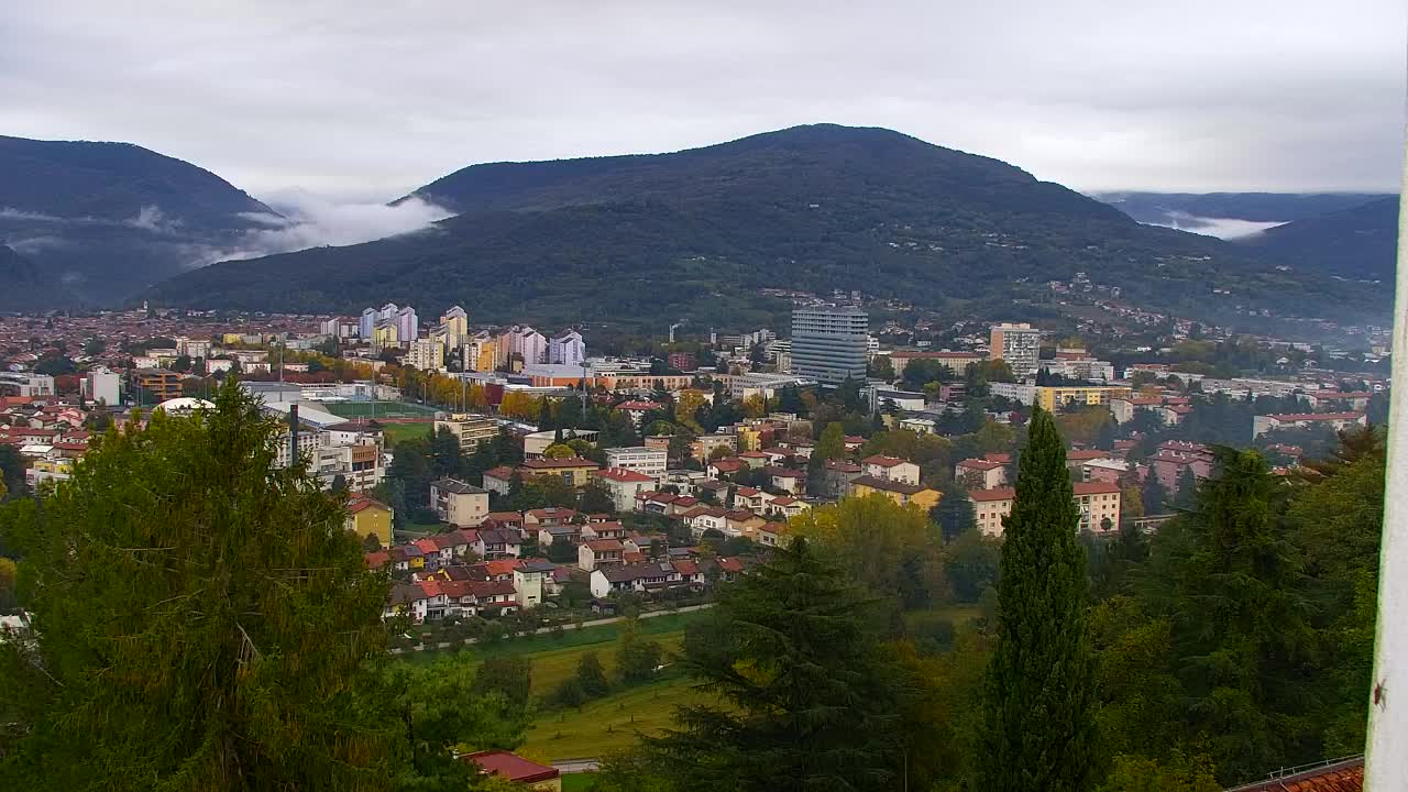 Nova Gorica e Gorizia: Panorama Mozzafiato dal Convento Francescano di Castagnevizza
