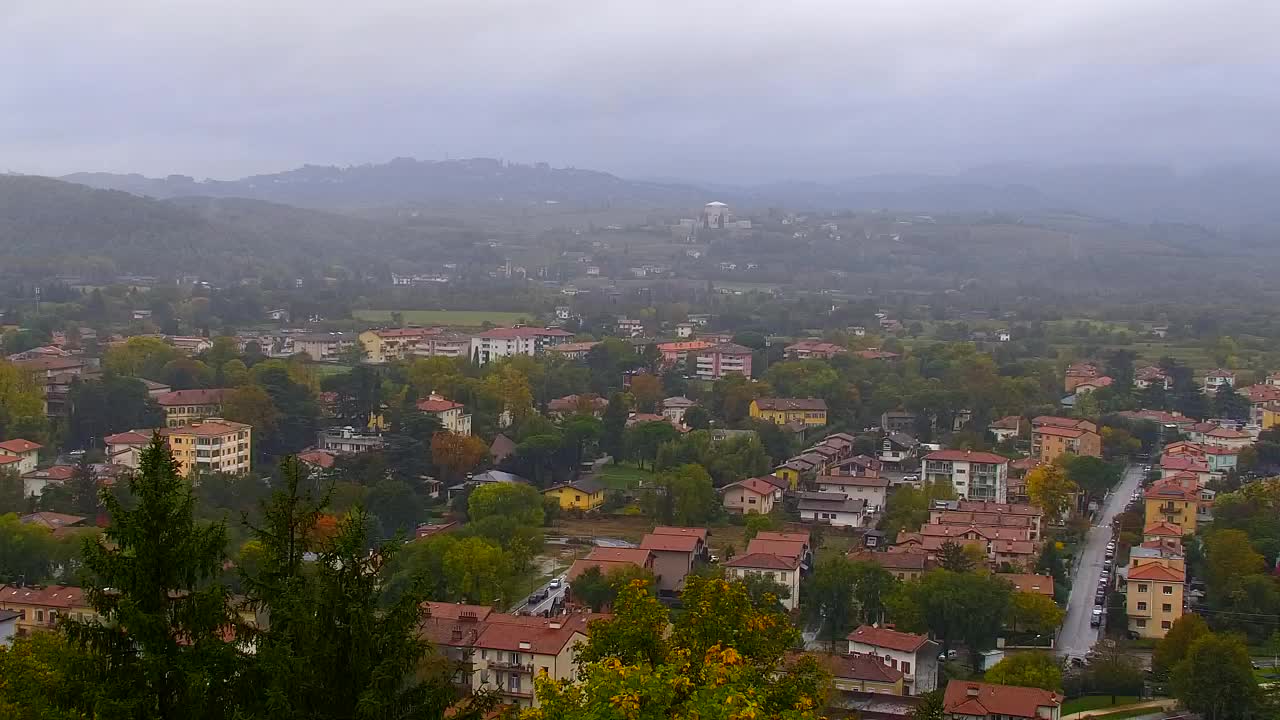 Nova Gorica und Görz: Atemberaubende Aussicht vom Franziskanerkloster Kostanjevica