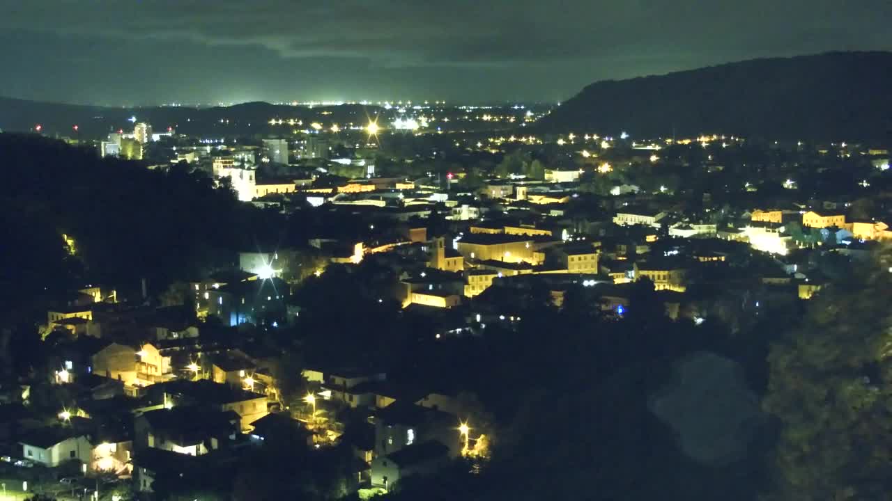 Nova Gorica y Gorizia: Impresionantes Vistas desde el Monasterio Franciscano de Kostanjevica