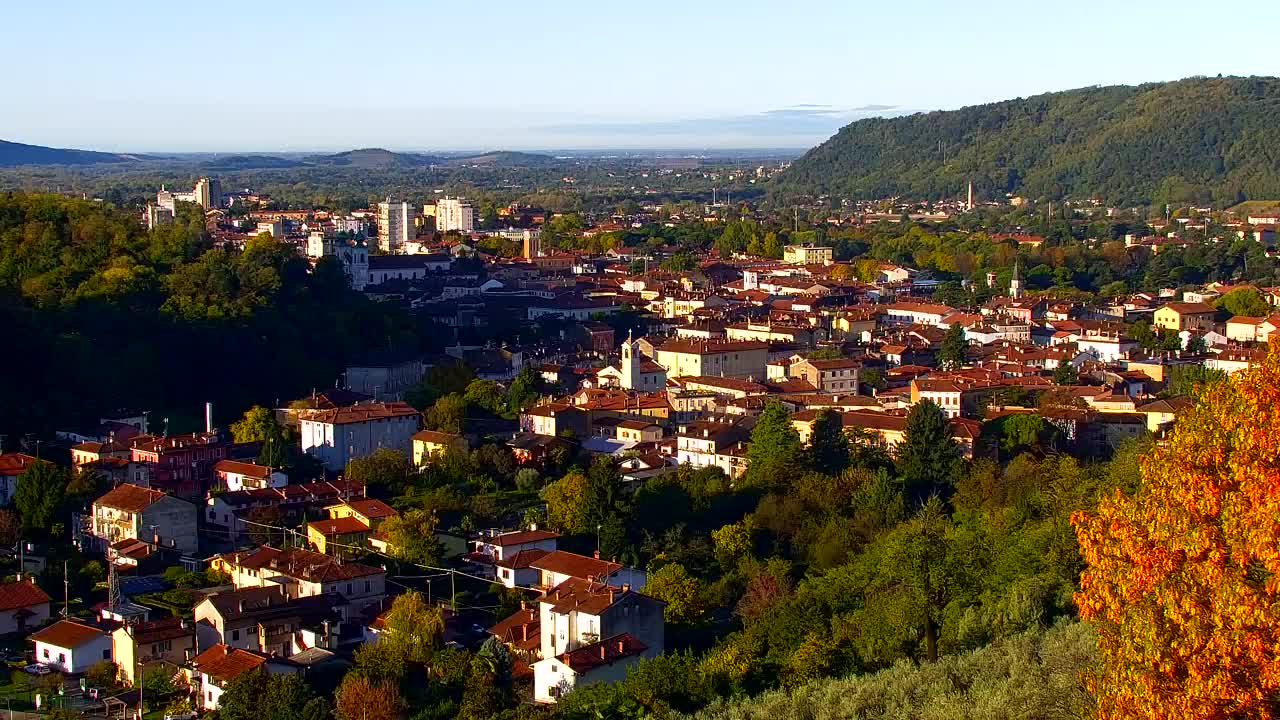 Nova Gorica e Gorizia: Panorama Mozzafiato dal Convento Francescano di Castagnevizza