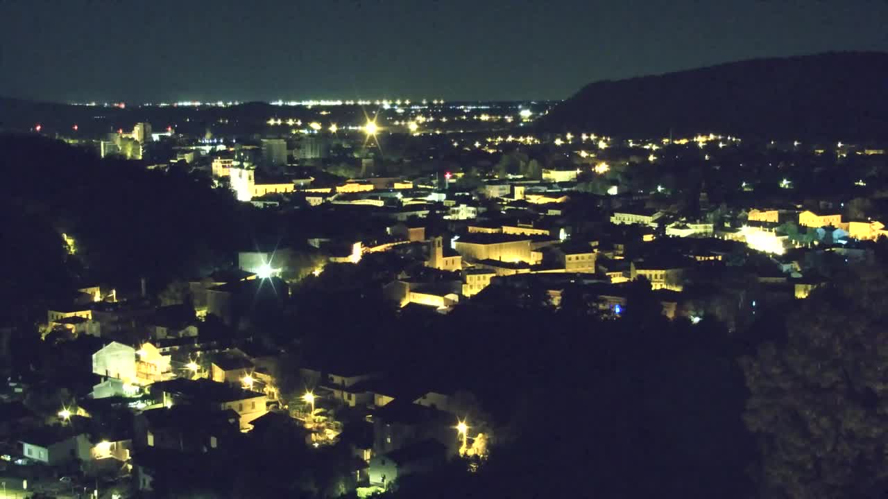 Nova Gorica i Gorica: Prekrasan Pogled iz Franjevačkog Samostana Kostanjevica
