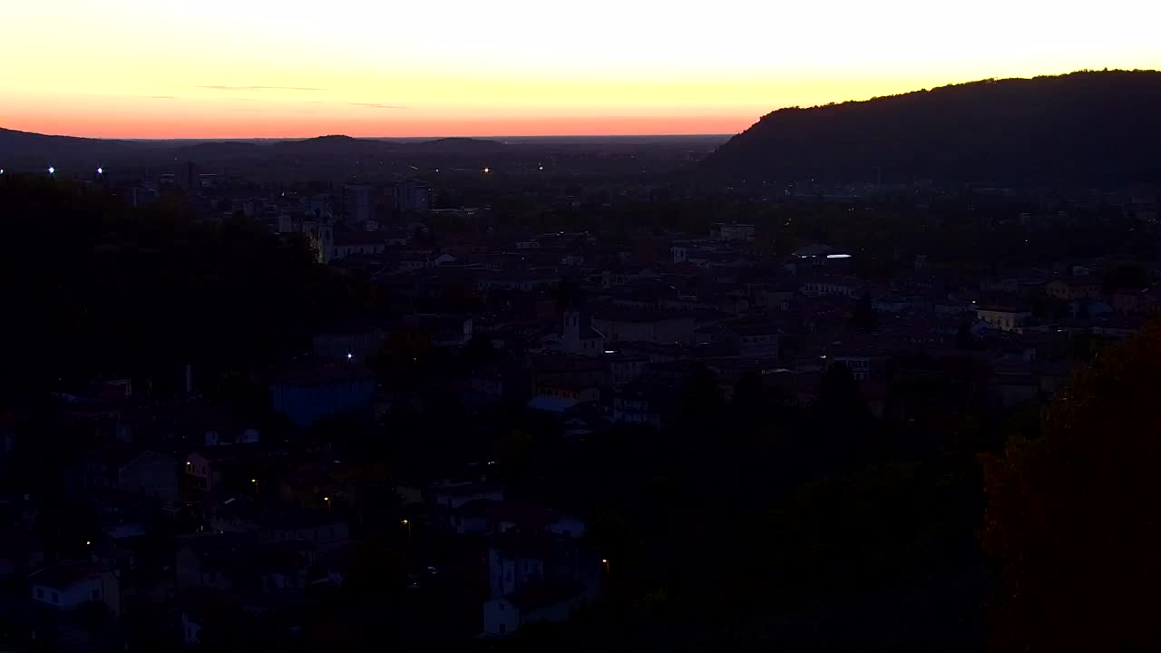 Nova Gorica y Gorizia: Impresionantes Vistas desde el Monasterio Franciscano de Kostanjevica