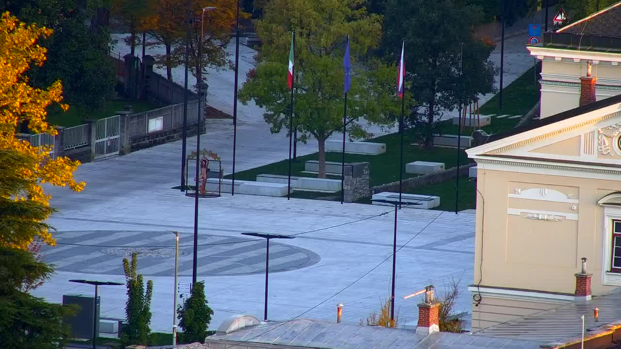 Nova Gorica e Gorizia: Panorama Mozzafiato dal Convento Francescano di Castagnevizza