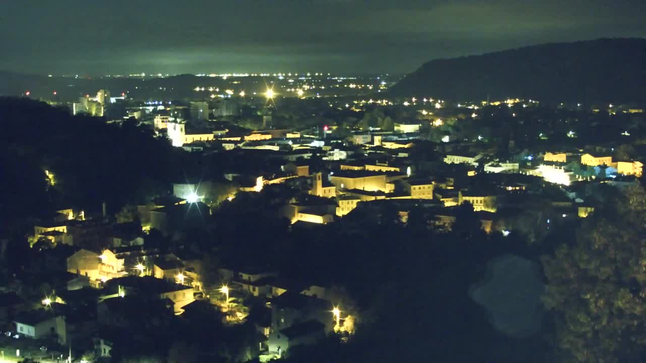 Nova Gorica e Gorizia: Panorama Mozzafiato dal Convento Francescano di Castagnevizza