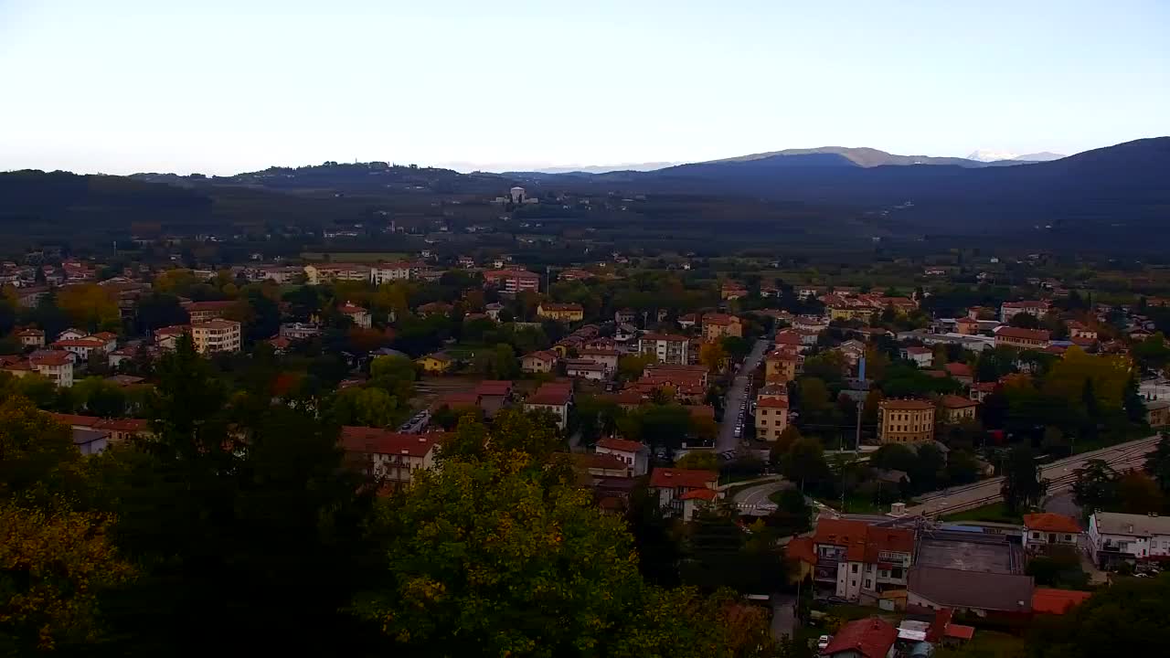 Nova Gorica et Gorizia : Vue Imprenable depuis le Monastère Franciscain de Kostanjevica