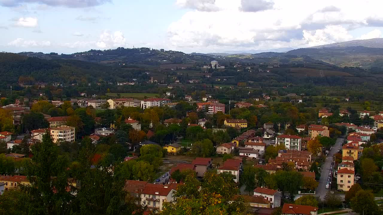 Nova Gorica i Gorica: Prekrasan Pogled iz Franjevačkog Samostana Kostanjevica