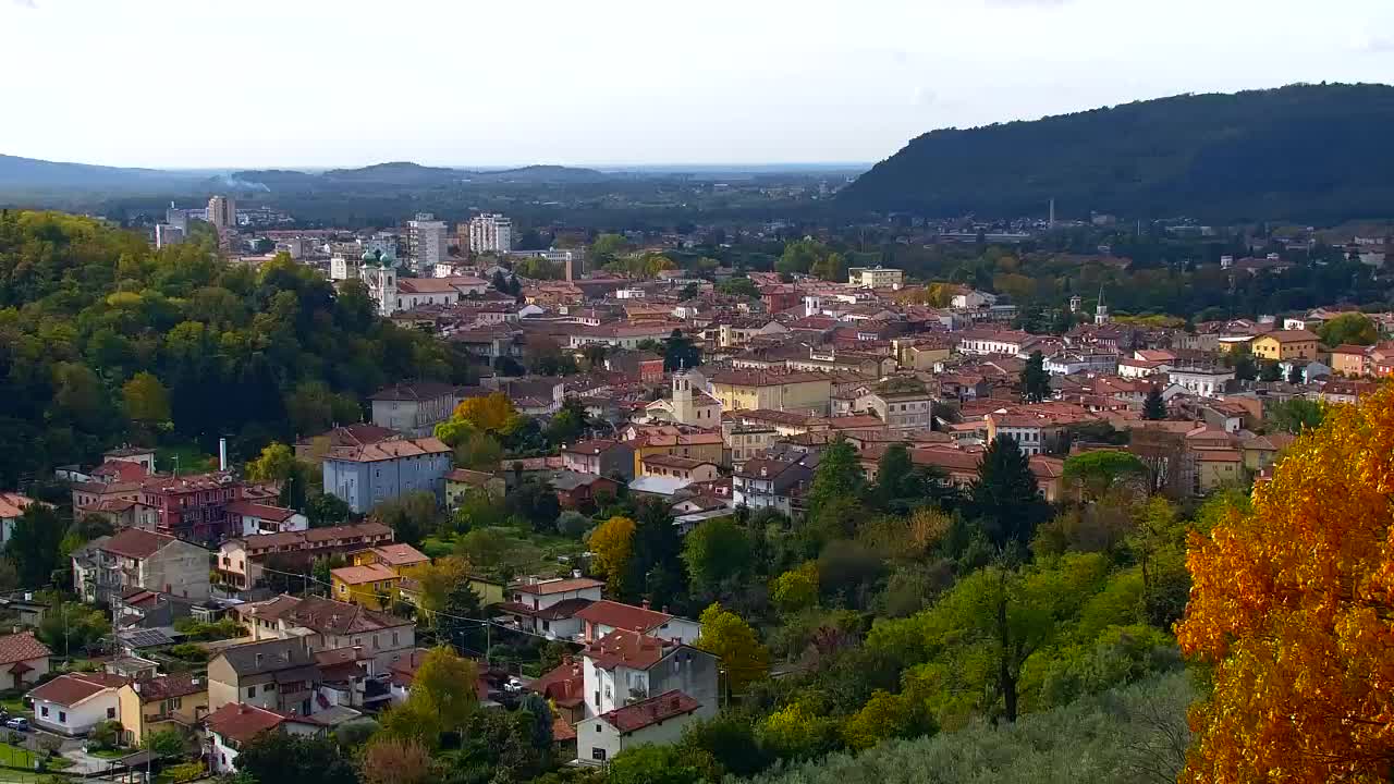Nova Gorica e Gorizia: Panorama Mozzafiato dal Convento Francescano di Castagnevizza