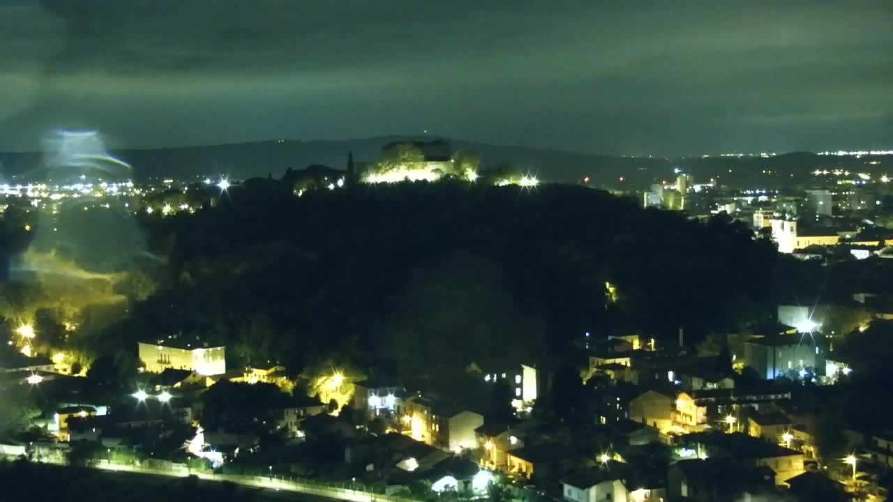 Nova Gorica e Gorizia: Panorama Mozzafiato dal Convento Francescano di Castagnevizza