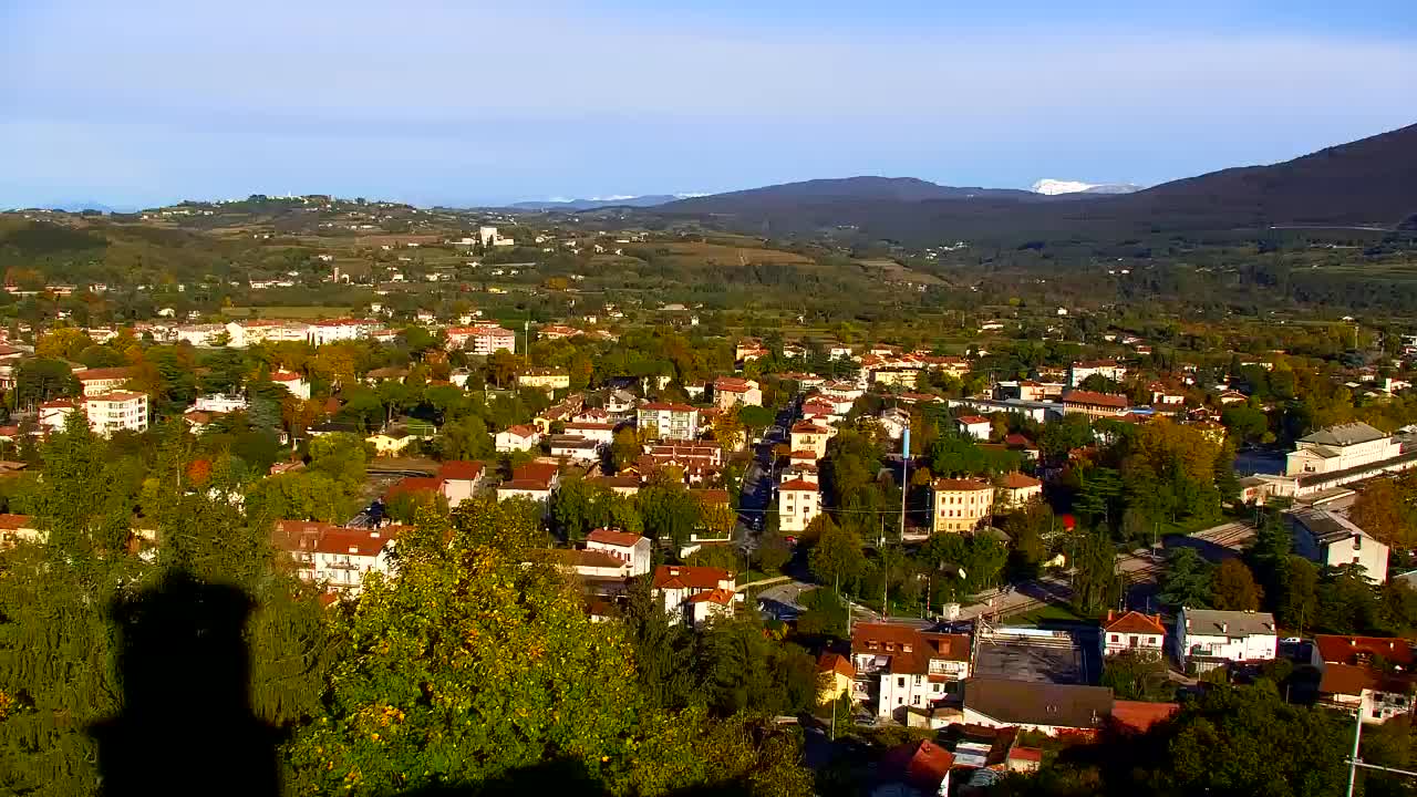 Nova Gorica e Gorizia: Panorama Mozzafiato dal Convento Francescano di Castagnevizza