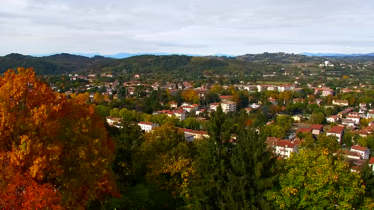 Nova Gorica e Gorizia: Panorama Mozzafiato dal Convento Francescano di Castagnevizza
