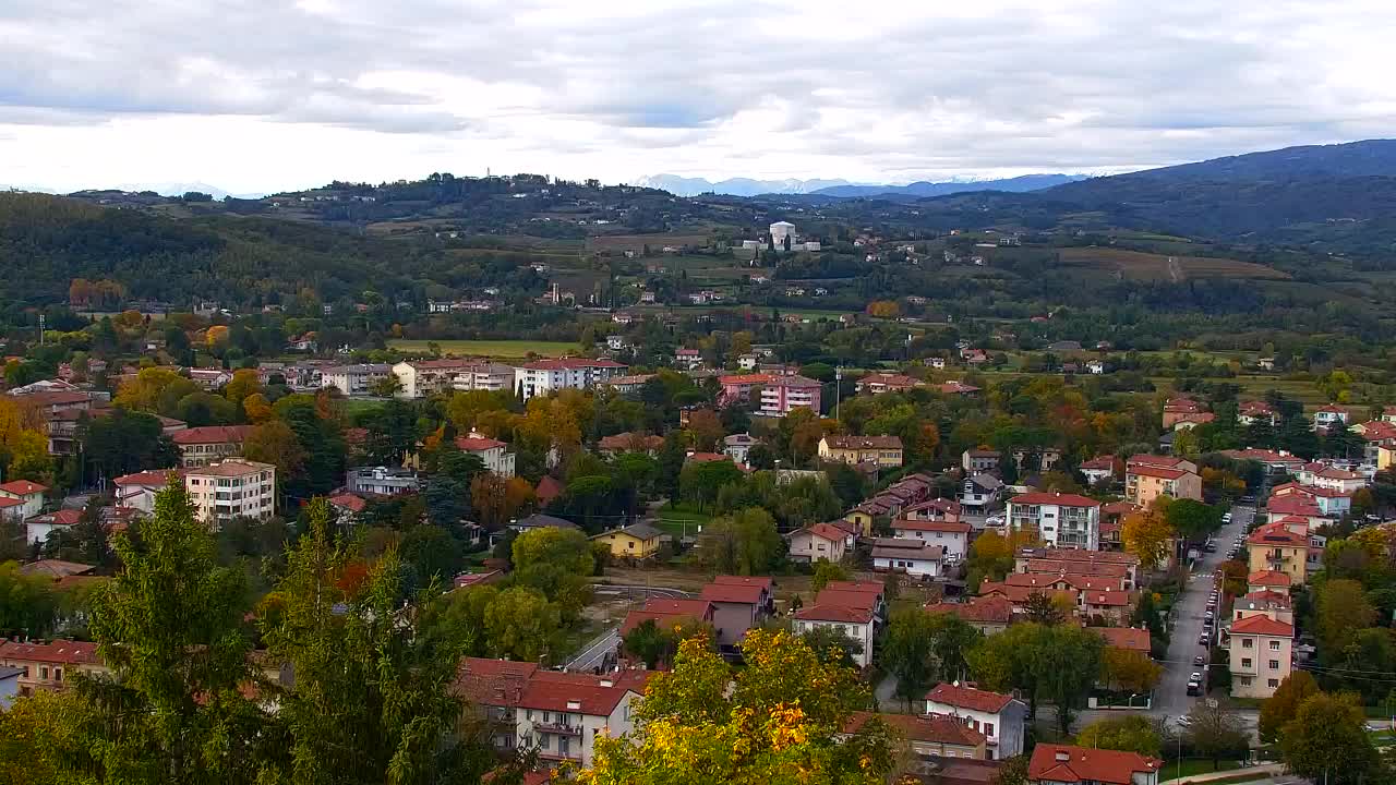 Nova Gorica et Gorizia : Vue Imprenable depuis le Monastère Franciscain de Kostanjevica