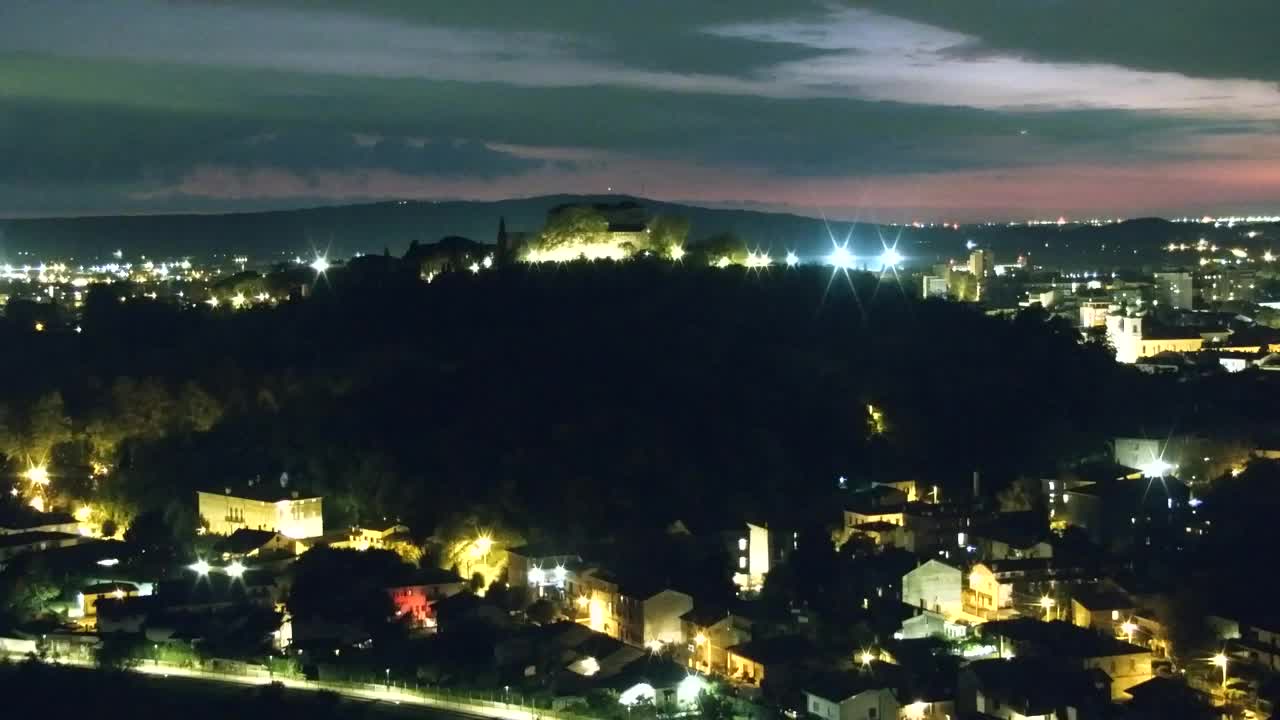 Nova Gorica e Gorizia: Panorama Mozzafiato dal Convento Francescano di Castagnevizza