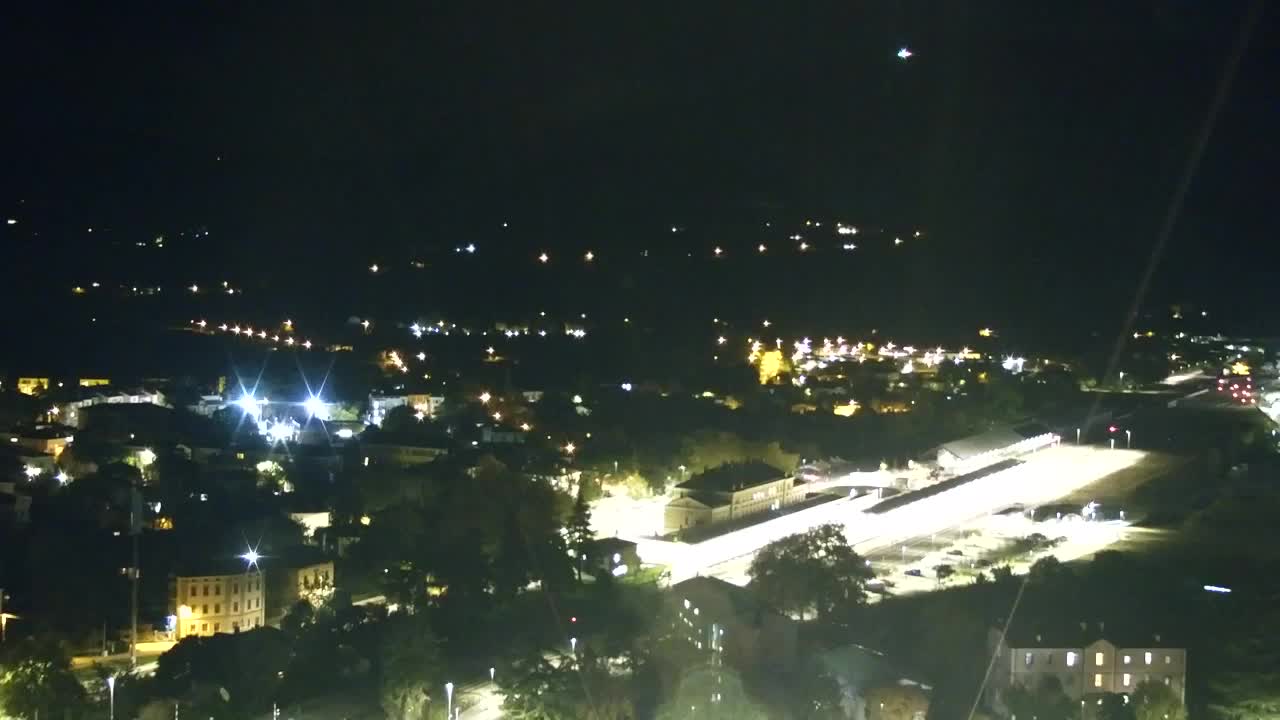 Nova Gorica e Gorizia: Panorama Mozzafiato dal Convento Francescano di Castagnevizza