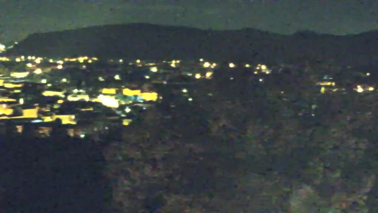 Nova Gorica e Gorizia: Panorama Mozzafiato dal Convento Francescano di Castagnevizza