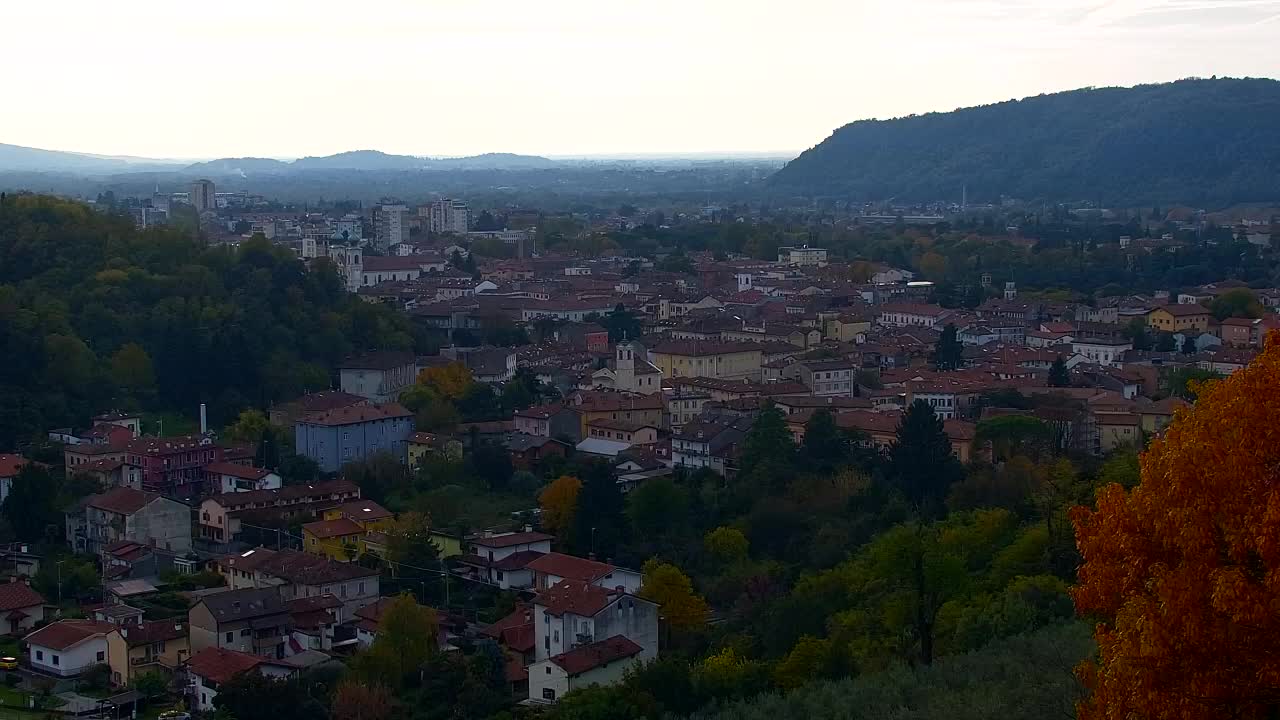 Nova Gorica i Gorica: Prekrasan Pogled iz Franjevačkog Samostana Kostanjevica