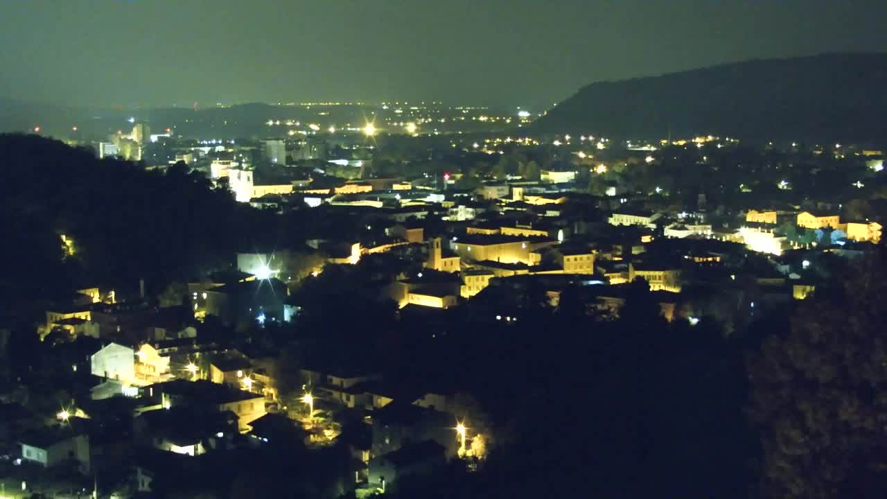 Nova Gorica i Gorica: Prekrasan Pogled iz Franjevačkog Samostana Kostanjevica