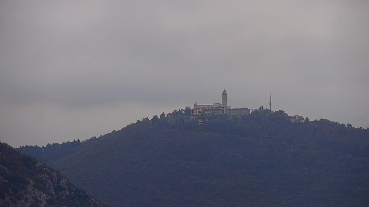 Nova Gorica y Gorizia: Impresionantes Vistas desde el Monasterio Franciscano de Kostanjevica