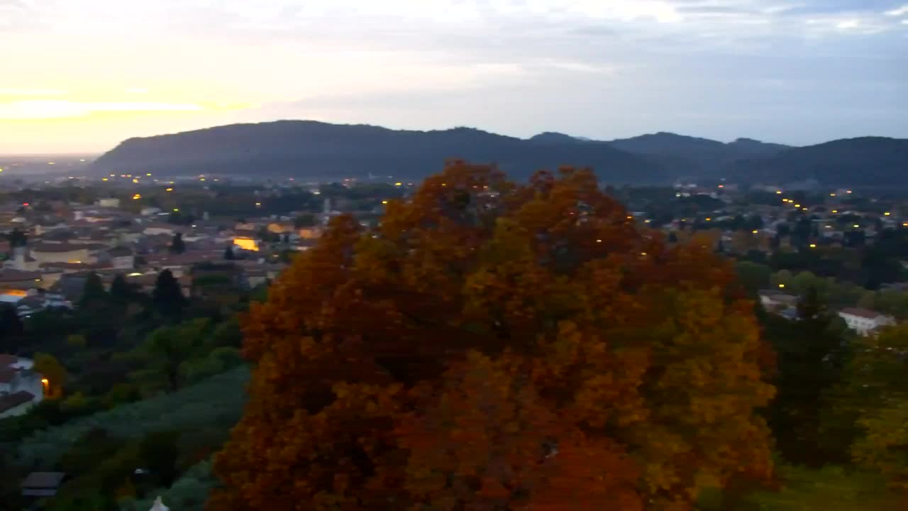 Nova Gorica y Gorizia: Impresionantes Vistas desde el Monasterio Franciscano de Kostanjevica
