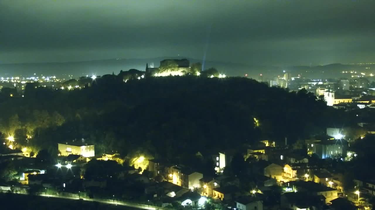 Nova Gorica e Gorizia: Panorama Mozzafiato dal Convento Francescano di Castagnevizza