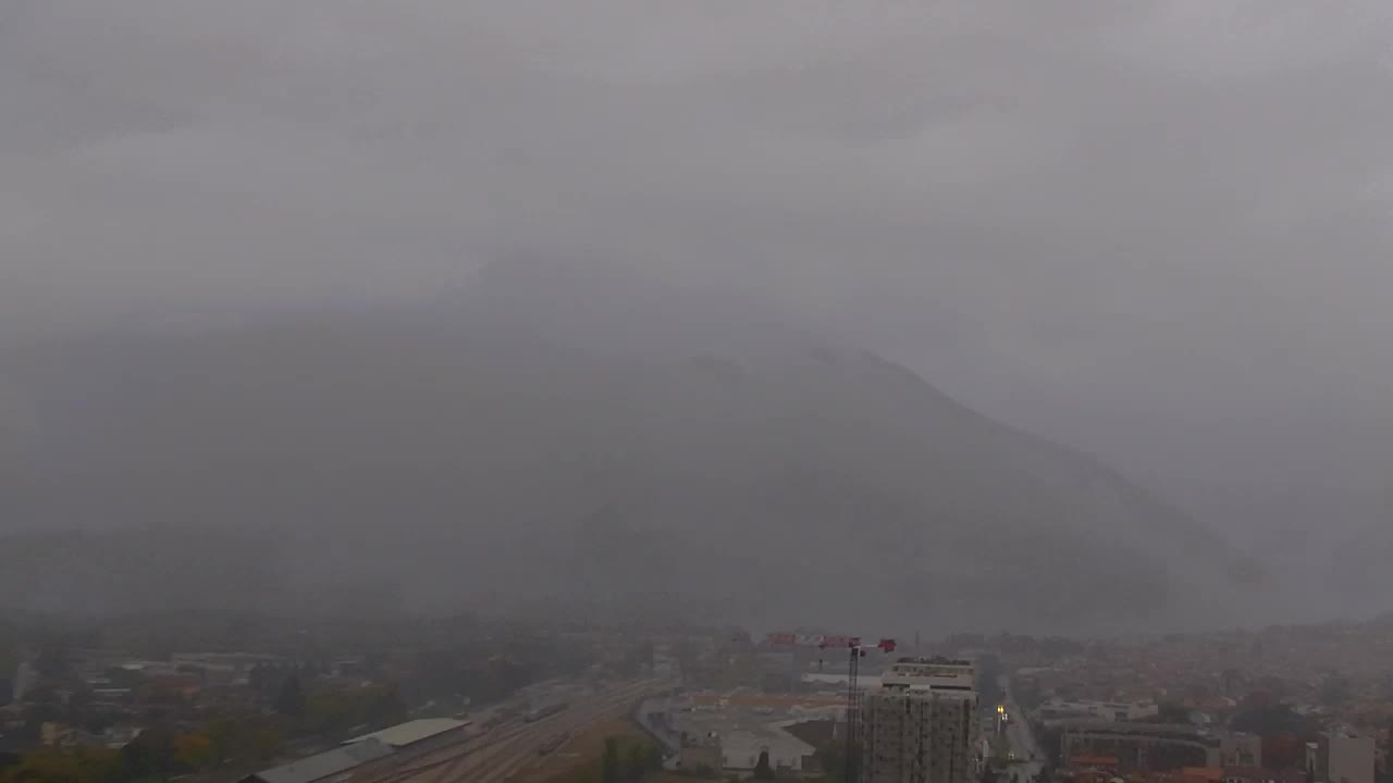 Nova Gorica e Gorizia: Panorama Mozzafiato dal Convento Francescano di Castagnevizza