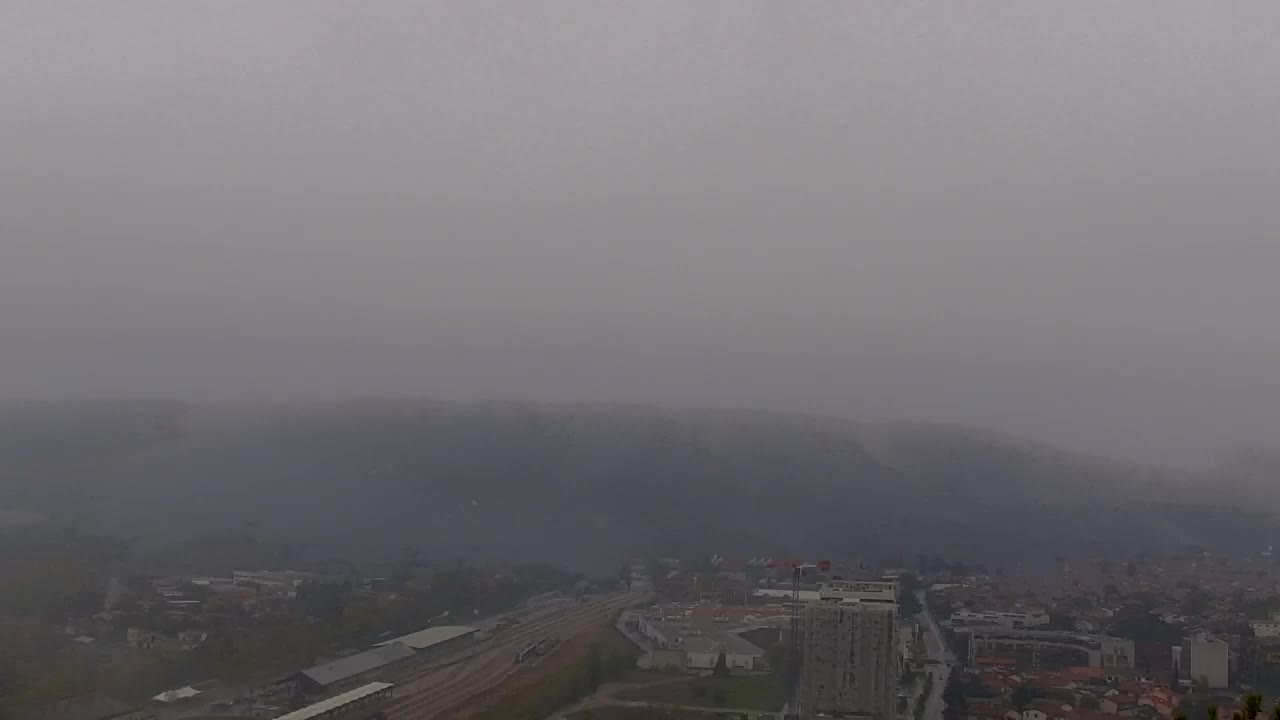 Nova Gorica i Gorica: Prekrasan Pogled iz Franjevačkog Samostana Kostanjevica