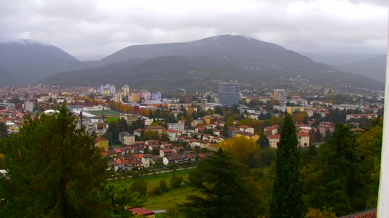 Nova Gorica e Gorizia: Panorama Mozzafiato dal Convento Francescano di Castagnevizza