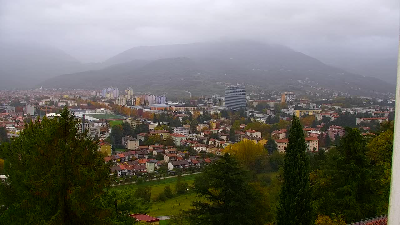 Nova Gorica e Gorizia: Panorama Mozzafiato dal Convento Francescano di Castagnevizza