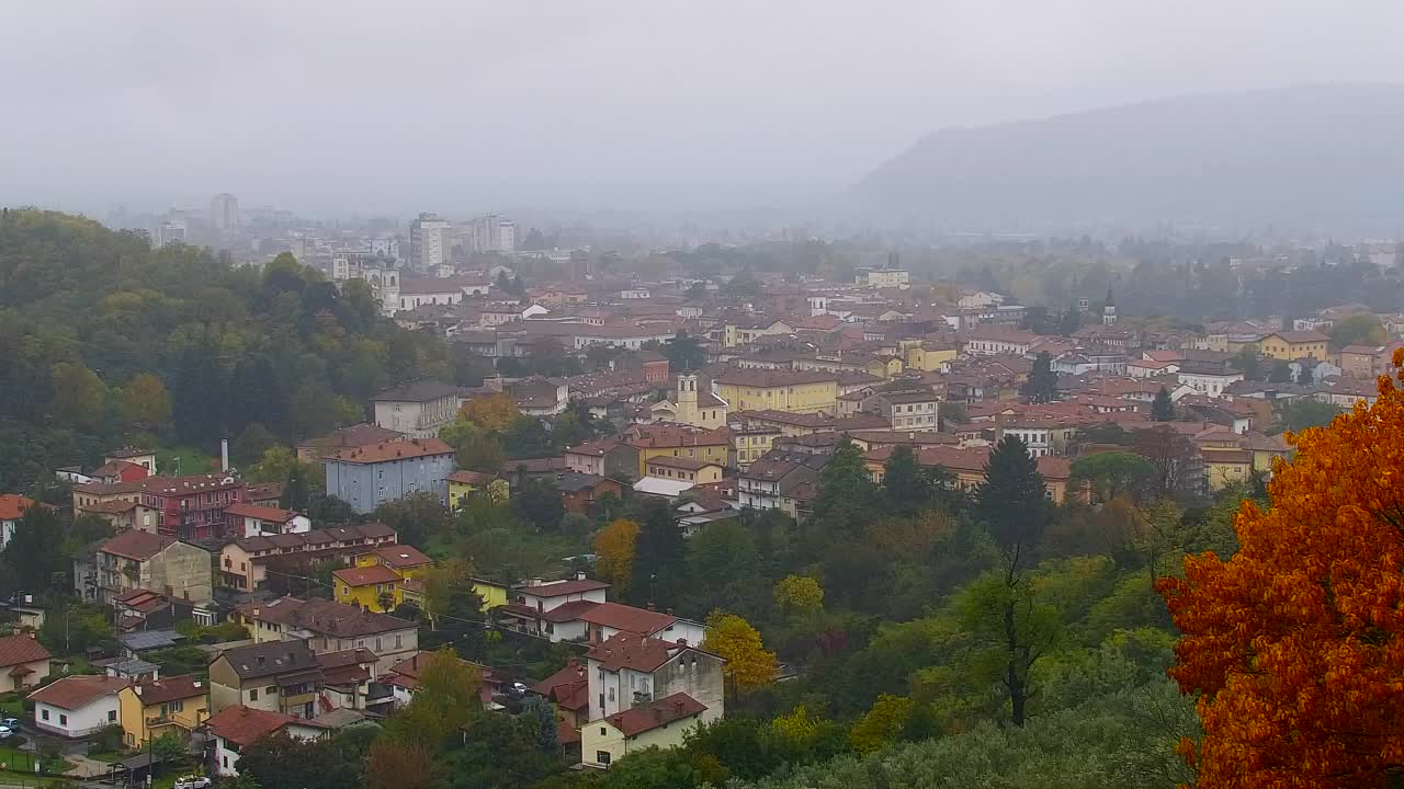 Nova Gorica e Gorizia: Panorama Mozzafiato dal Convento Francescano di Castagnevizza