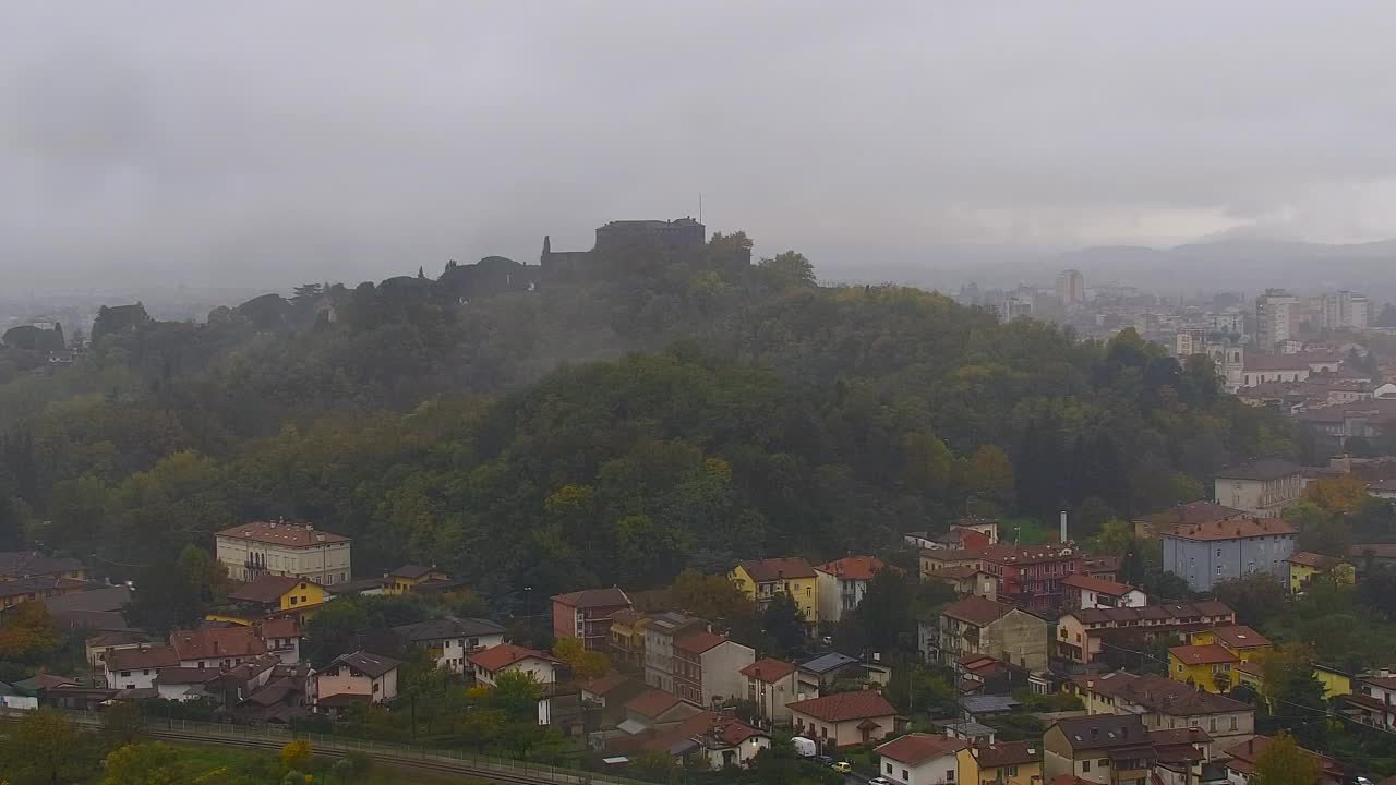Nova Gorica e Gorizia: Panorama Mozzafiato dal Convento Francescano di Castagnevizza