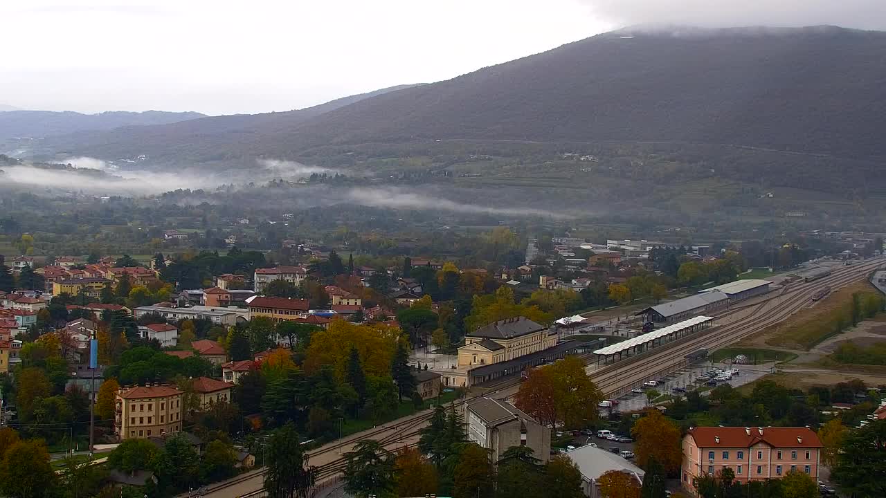 Nova Gorica e Gorizia: Panorama Mozzafiato dal Convento Francescano di Castagnevizza