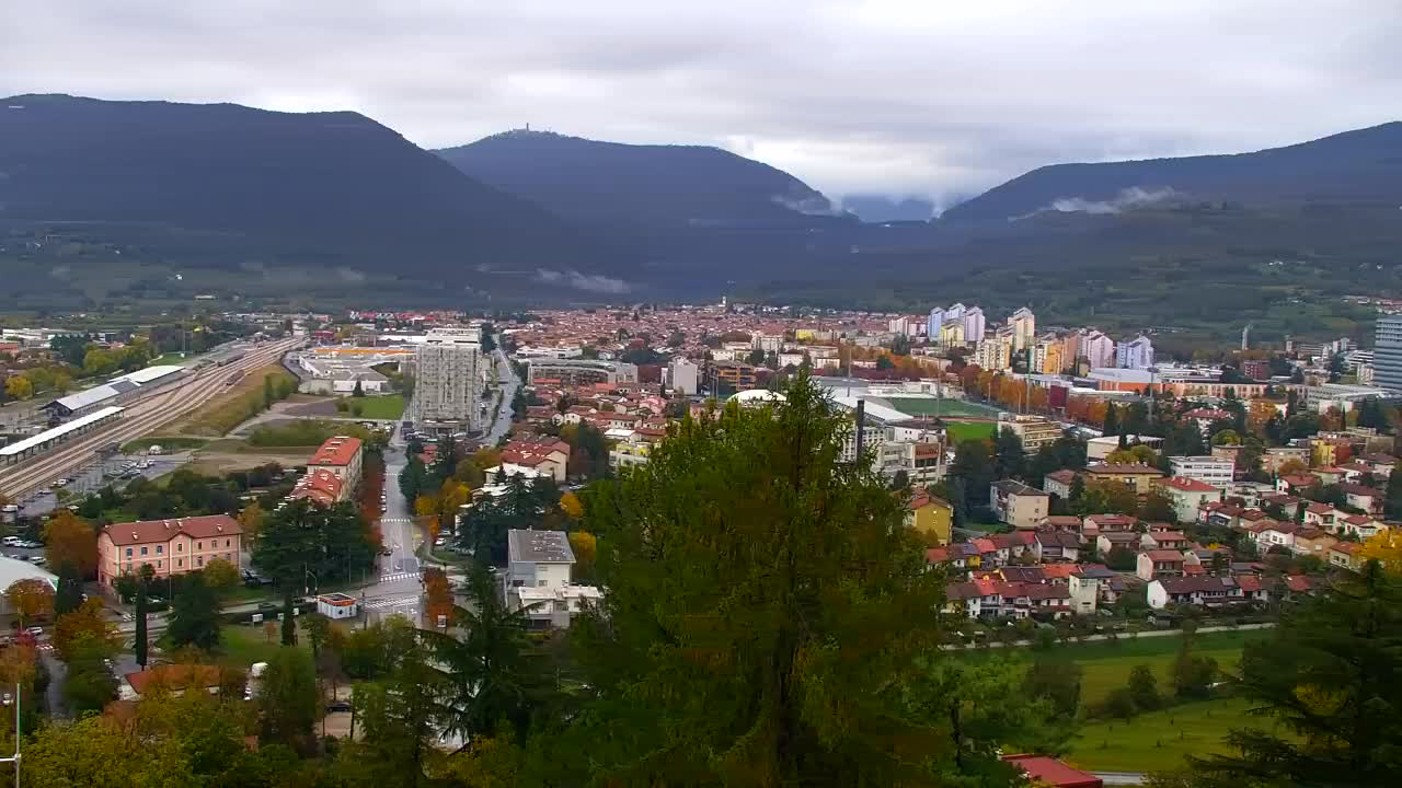 Nova Gorica et Gorizia : Vue Imprenable depuis le Monastère Franciscain de Kostanjevica