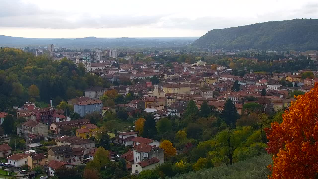 Nova Gorica e Gorizia: Panorama Mozzafiato dal Convento Francescano di Castagnevizza